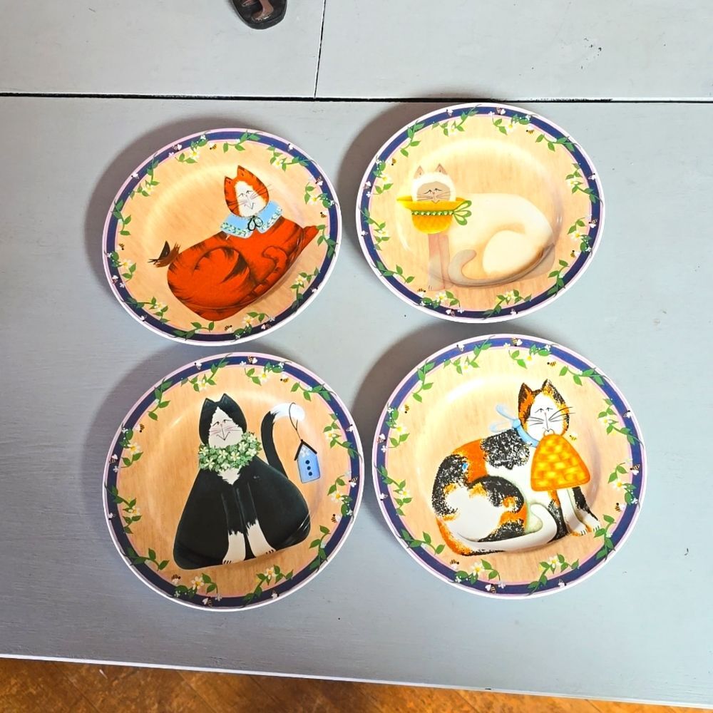 Sakura Garden Cats Plates – Vintage 8.25” Dessert/Salad – Set of 4 Feline Design - Picture 8 of 8